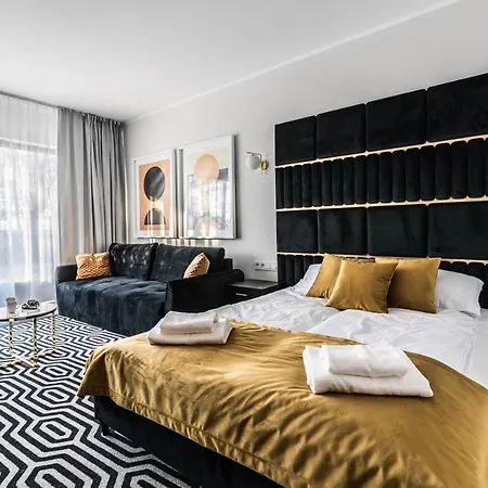 Apartamento Rent Like Home - Aleksandra Fredry 5 *